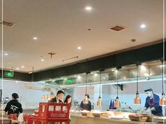 -韩大地海鲜自助烧烤城(黄兴路步行街店)
