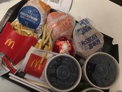 -麦当劳(宝山大厦店)