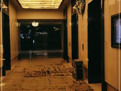 -天津梅江中心皇冠假日酒店