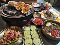 -围炉肉舍丹东海鲜烤肉·烤活鳗(步行街店)