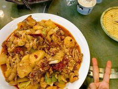 惊呆我的大盘鸡小份-雪莲美食(文锦渡店)