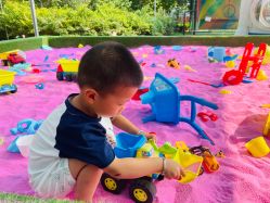 -萌宠亲子动物乐园(槐房万达店)