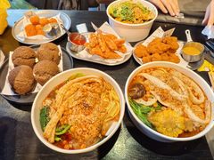 招牌麻辣烫-W COLLECTIVE  DESSERT SHOP