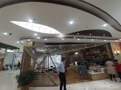 -诸城服务区-停车场