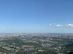 -鬼笑石后山停车场