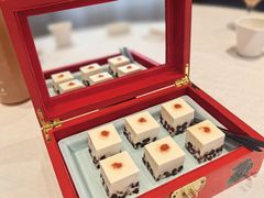 -品海楼·大连海胆锅贴馆(东港店)