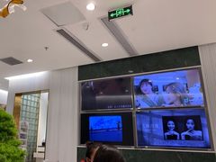 -海马体照相馆(环贸iapm大师爱情店)