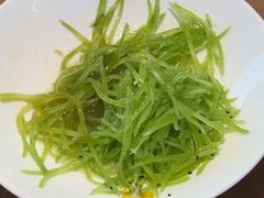 -俭寨大盘鸡·手抓肉·烧烤新疆菜(乌苏路店)