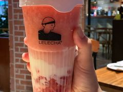 草莓厚酸酪-LELECHA乐乐茶(美罗城店)