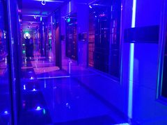 -好乐迪(张扬路八佰伴店)
