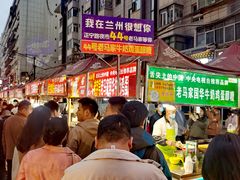 -正宁路小吃夜市