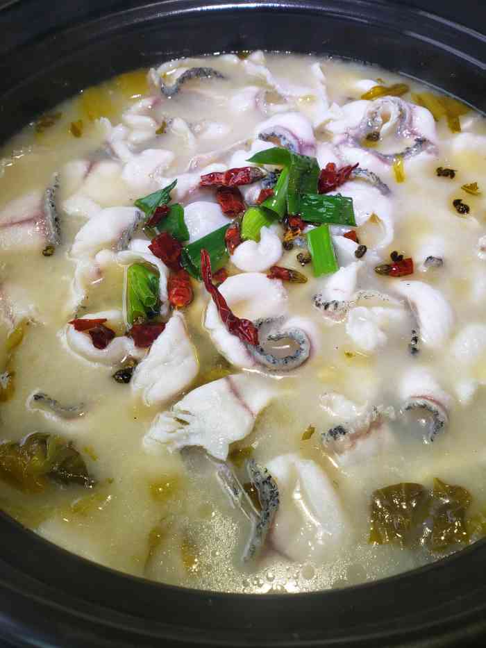 溪雨观酸菜鱼(源深体育馆店)