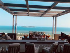 -瑰丽酒店·海吧·天际下午茶·现场DJ·天台酒吧