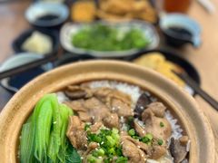 -煲仔皇腊味煲仔饭(经四万达店)