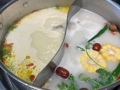 -江小渔鲜鱼火锅(西二道街店)