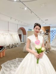 -派丽莫Pellimo原创设计婚纱品牌