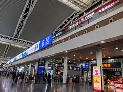 -茶理宜世(广州南站（站内）3楼B17检票口店)