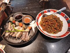 手抓羊肉-塔哈尔·新疆盛宴(复地活力城店)