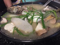 鲫鱼豆腐汤-海韵人家.海景花园经典云南菜(双廊店)