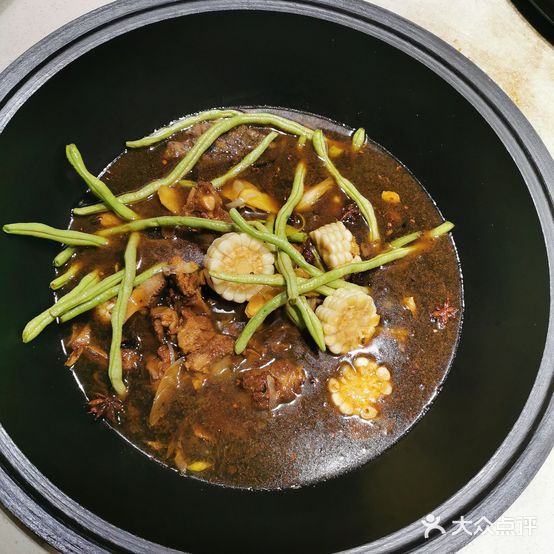 盐河人家铁锅炖