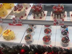 -花花卷卷·鲜食蛋糕(静安久光百货店)