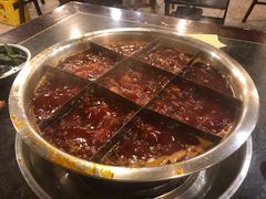 -邓莽子老火锅(中兴路总店)