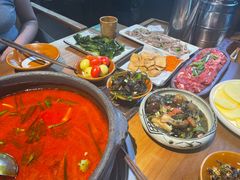 -贵厨酸汤牛肉(花果园国际中心店)