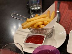 香脆薯条-WOLFGANG PUCK KITCHEN & BAR(迪士尼小镇店)