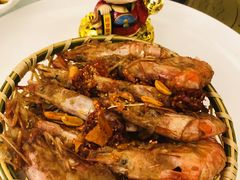 -沈阳皇朝万鑫酒店