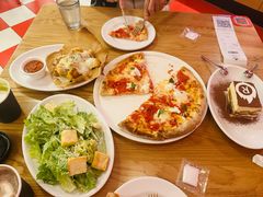 -城市大道红炉披萨烘焙坊