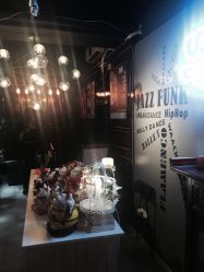 -YASAKI国际舞蹈中心