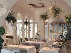 -春树下·树屋花房西餐厅(罍街AS1980店)