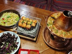 -雀舞云南菜(天津天河城购物中心店)