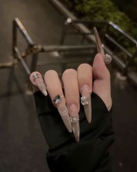 -斯馨·健康美甲美睫