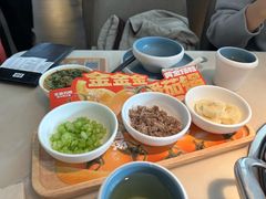 -左庭右院鲜牛肉火锅(浦江欢乐颂店)