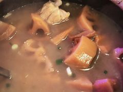 -霄汉牛三鲜湖北砂锅菜(万松园2店)