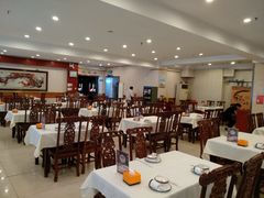 -鑫巴蜀小镇 · 水煮鱼专研店(玉桥店)