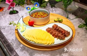 Secret-Recipe Abalone and Sea Cucumber Combo