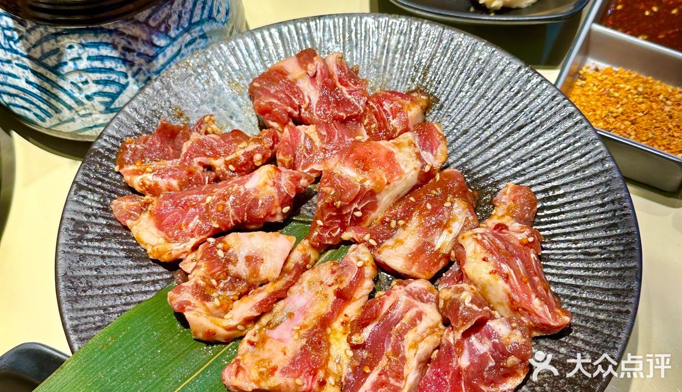 店里韩料,烤肉都是很正宗~️坛子横膈膜 鲜嫩的肉质