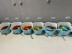-灵芝妹子海鲜米线(劳动公园店)