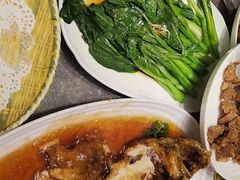 -闫府私房菜·百年鲁菜(恒隆店)