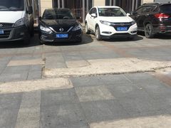 -王府井酒店(金桥港湾店)