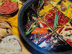 -正南齊北重庆老火锅(光华村直营店)