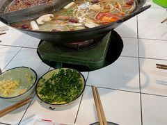 -石灰市老火锅(北滨路店)