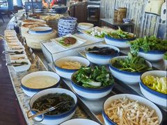 -怡豪大饭店·49楼旋转自助餐厅