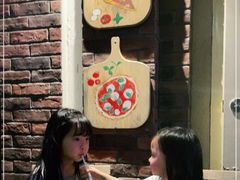 -Gather pizza