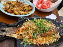 烤鲫鱼-状元阁烧烤(新华路总店)