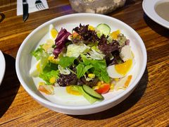 沙拉-1886德国汽车餐厅(外滩十六铺码头店)