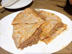 牛肉大葱饼-河沿肉饼Beijing Pie(锡拉胡同店)