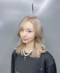 -藤野造型烫发染发